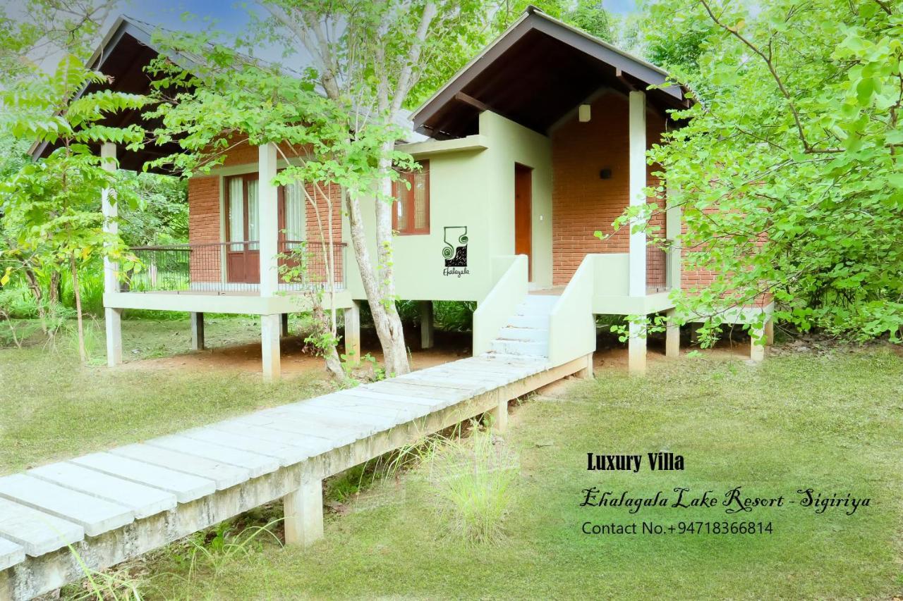 Ehalagala Lake Resort 시기리야 외부 사진