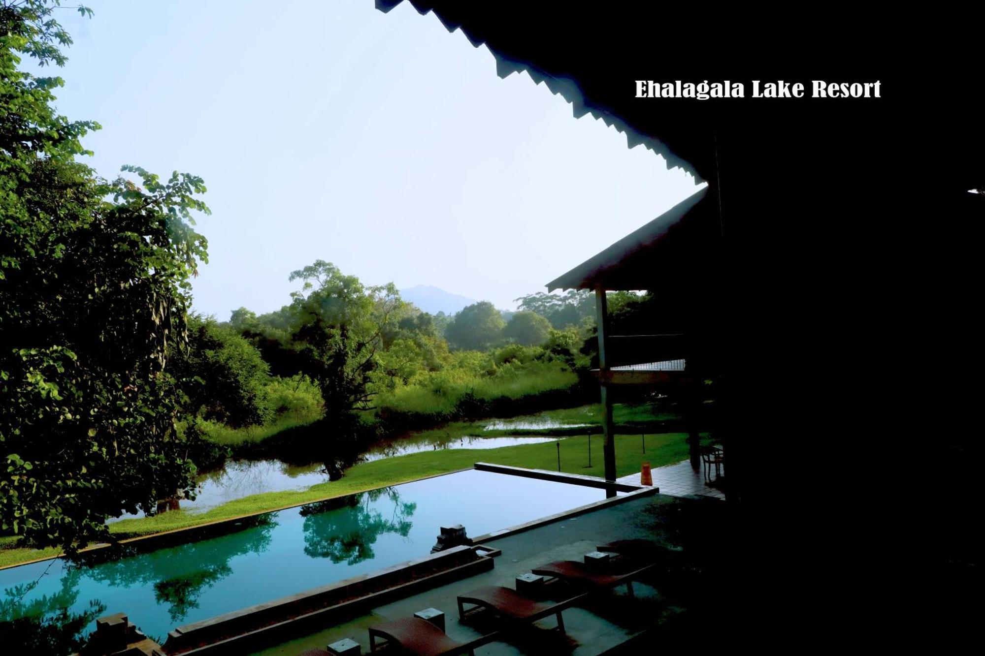 Ehalagala Lake Resort 시기리야 외부 사진