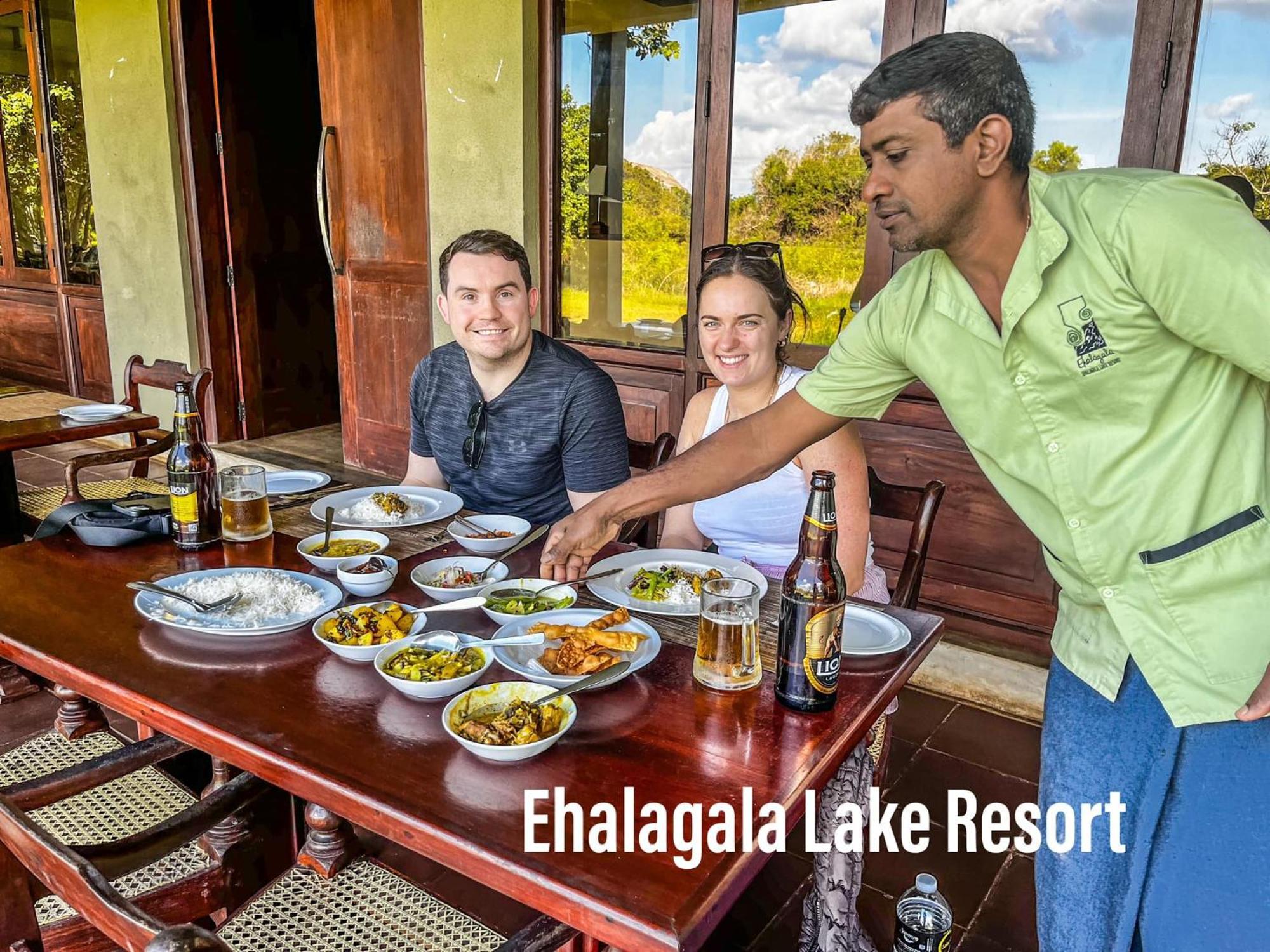 Ehalagala Lake Resort 시기리야 외부 사진